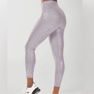 Fabletics Define Powerhold High Waisted Grey Silver Workout Large EUC activewear